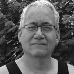 dan_taulapapa_mcmullin_by_stephen_dunn_headshotbw.jpg